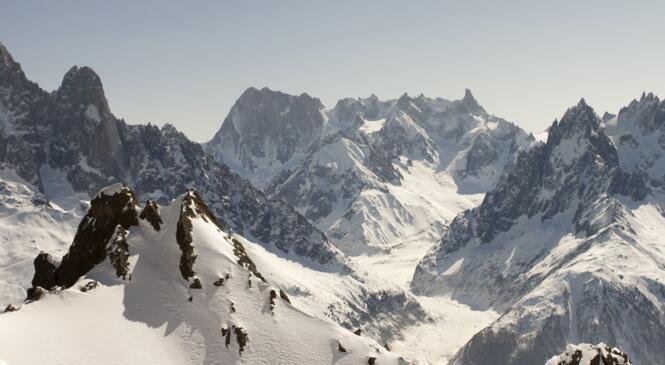 Couteaux cassés et belles journées image article