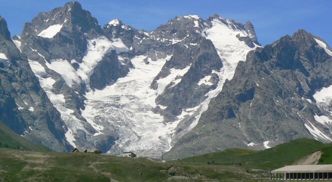 WE au coeur des Écrins : lacs, glaciers, rochers et fleurs image article