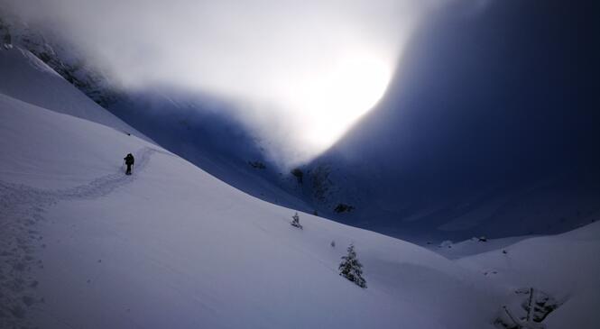 Journée à marquer d’un rocher blanc. image article