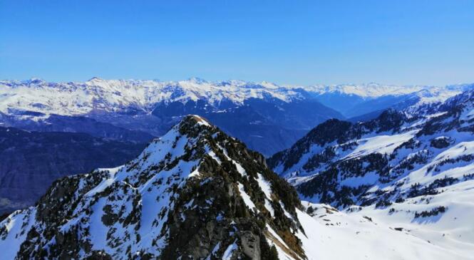 Tête Perrière par vallon d'Arpingon : jeudi printanier a du bon ! image article
