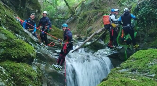 Cycle technique de cordes en canyoning, c'est fini... pour cette année! image article