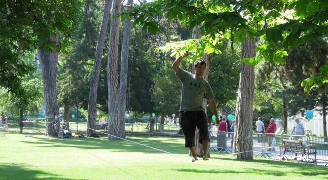 Les Fondus de Slack au Parc du Verney image article